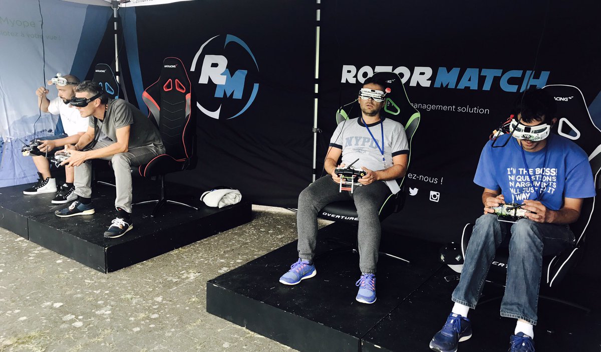 RotorMatch's tweet photo. RotorMatch organise le CDF2017 !
Suivez la course sur le Live YouTube ! #qualification #12èmegroupe #rotormatch
https://t.co/G8tO08NmX7 https://t.co/EQ8OtqgjLb