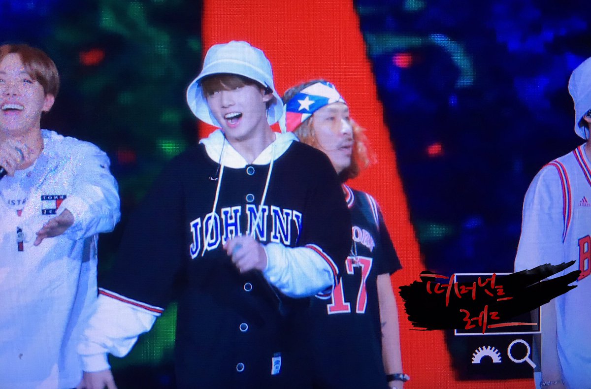 PERMANENT__RED's tweet photo. 170902 
#방탄소년단 #BTS #정국 #JUNGKOOK https://t.co/HVP7RPSOqD