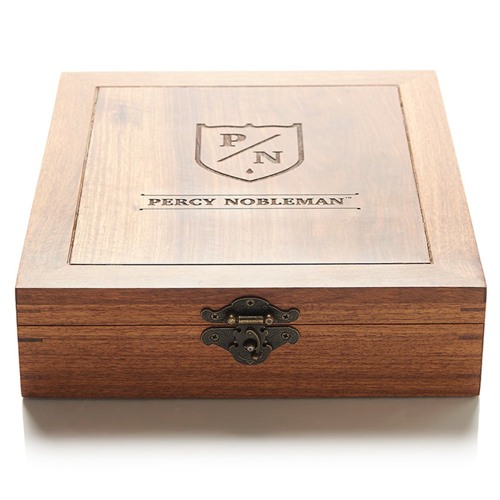 PercyNobleman's tweet photo. *COMPETITION* It's #WorldBeardDay, Win an Ultimate Grooming Box, for ultimate beard grooming. RT &amp; Follow to enter. 🌎 #PercyNobleman https://t.co/OlCrtp2ZjL
