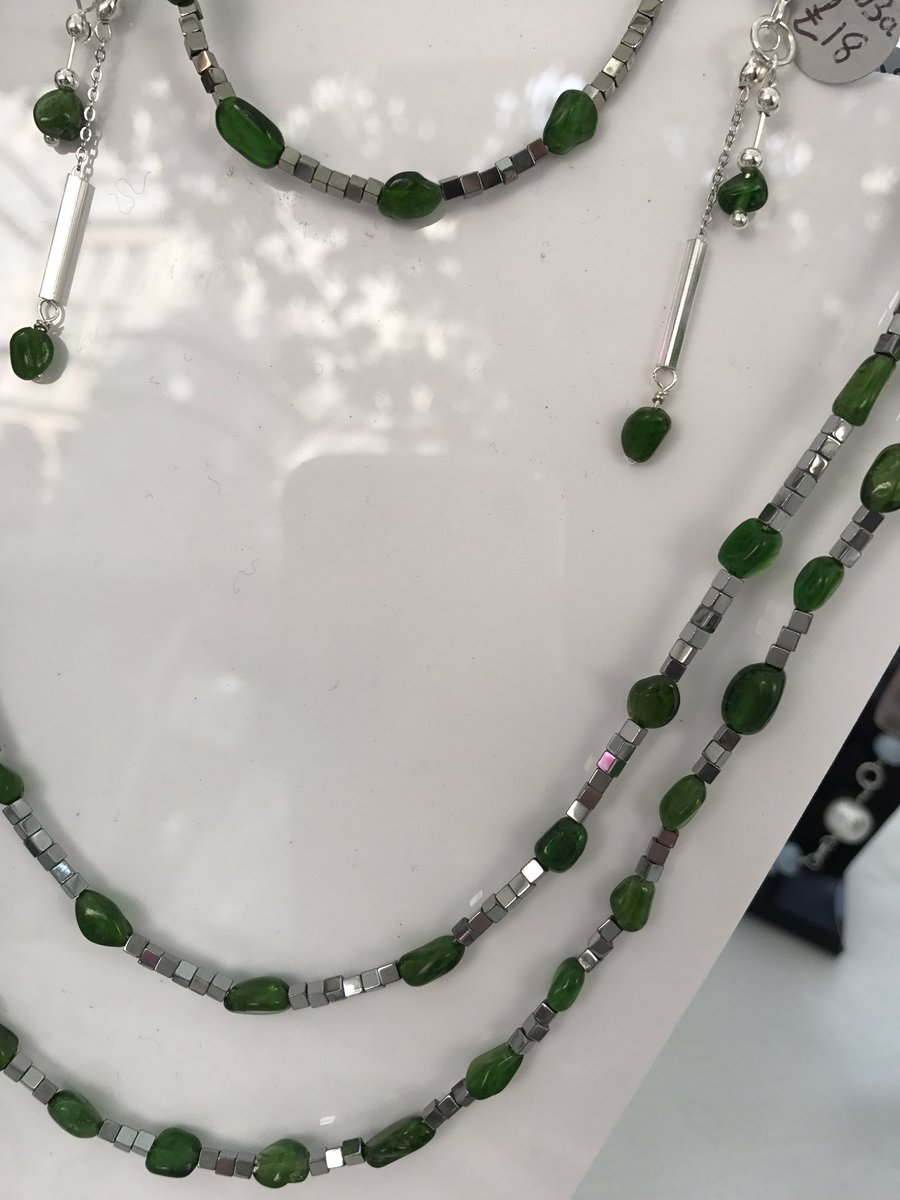 EatMeDrinkMeLDN's tweet photo. Always something new to admire from @aliand_jewels including crocheted silver and Siberian gems #CraftedW5 #Ealing Town Hall https://t.co/LADEgnMsWV