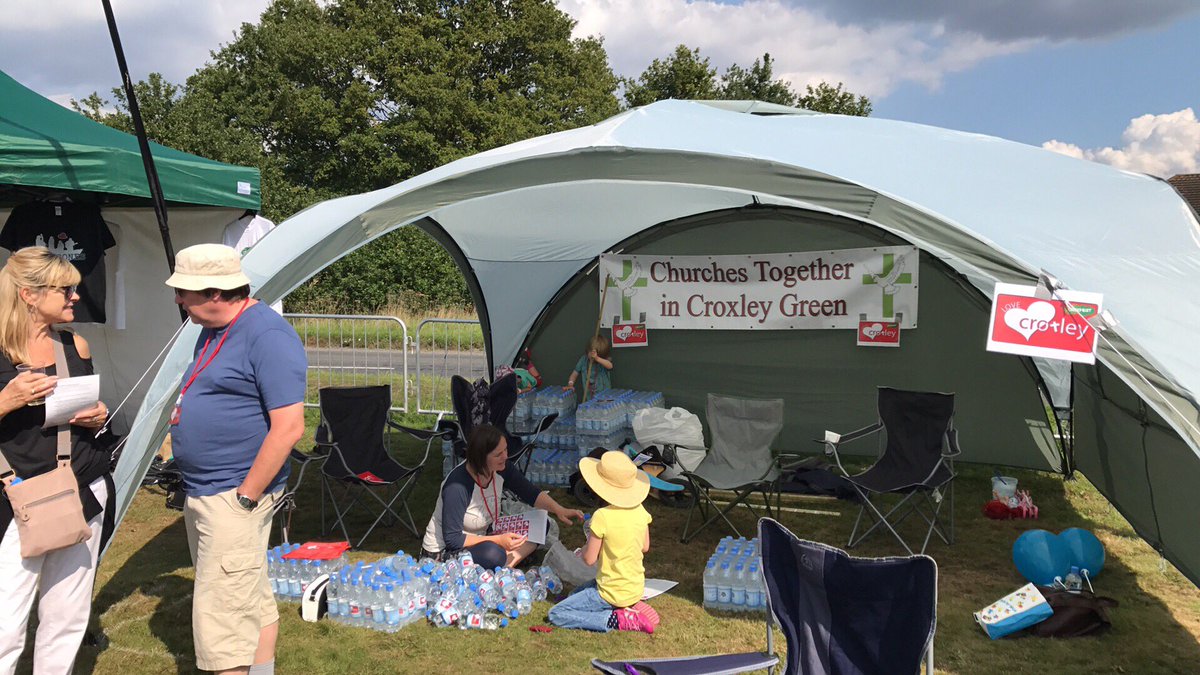 lovecroxley's tweet photo. Big rush of people wanting free water from us. Come and find us near the St Johns Ambulance @CroxfestCroxley https://t.co/UepKzdRWlH