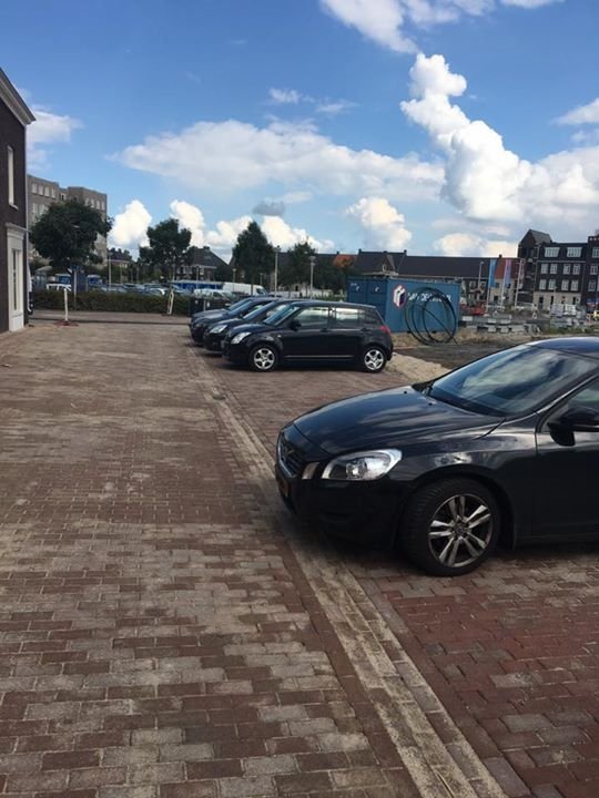 BiancaRams's tweet photo. @PolitieVDM @GemeenteUtrecht @WSC_VDM dit kan niet de bedoeling zijn. https://t.co/UcANVSQna0