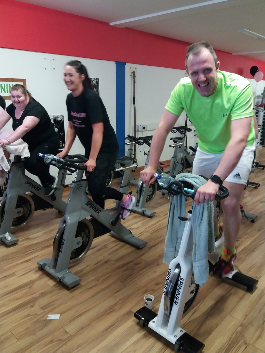 BurnShaveCUMH's tweet photo. Raising funds for Neonatal Unit Cork University Maternity Hospital #BurnShaveCUMH Support us at https://t.co/qZV0YOVGit unitcumh https://t.co/OS04rrojK4