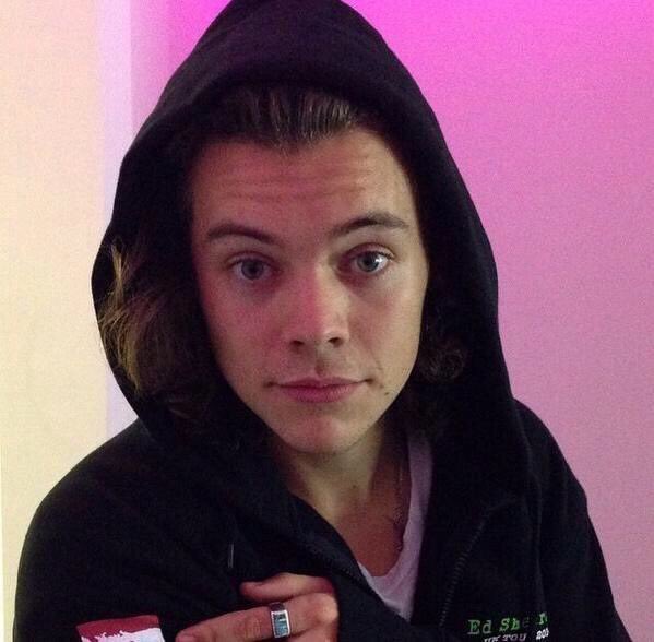 HNLZL1da's tweet photo. Harryもエドパーカ���着てるしね🇬🇧
これただのうち得 https://t.co/iYx04qVvxm