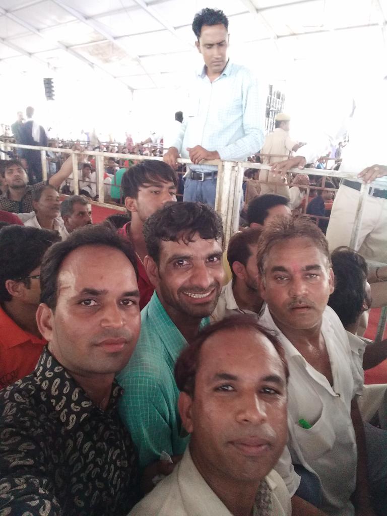 prahladjoshi121's tweet photo. #modiatudaipur https://t.co/Wrr1YPpz17