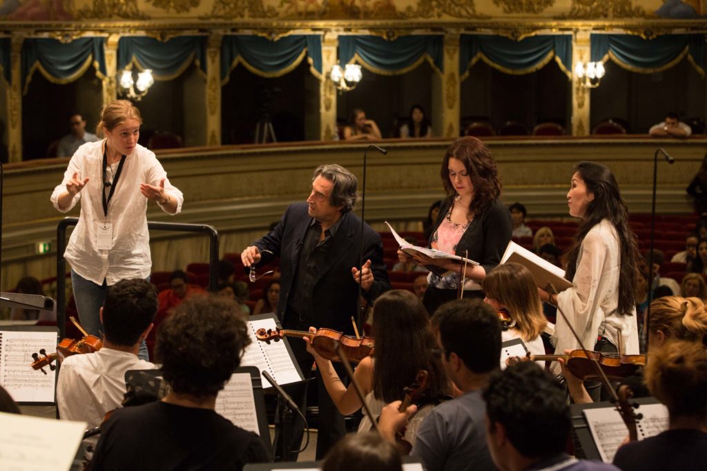 ravennafestival's tweet photo. (Ri)Scoprire Aida.
Con #RiccardoMuti al Teatro Alighieri #Ravenna 
https://t.co/g9osp0fl29
[©Silvia Lelli] https://t.co/U1bLiCjcdP