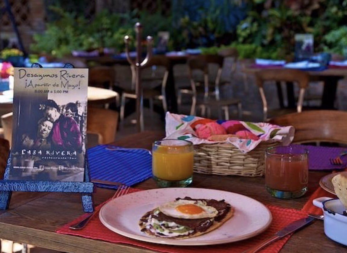 CasaRiveraMx's tweet photo. Mañanas que saben rico, muy rico. #weekend #findesemana https://t.co/6loDbo8zuV