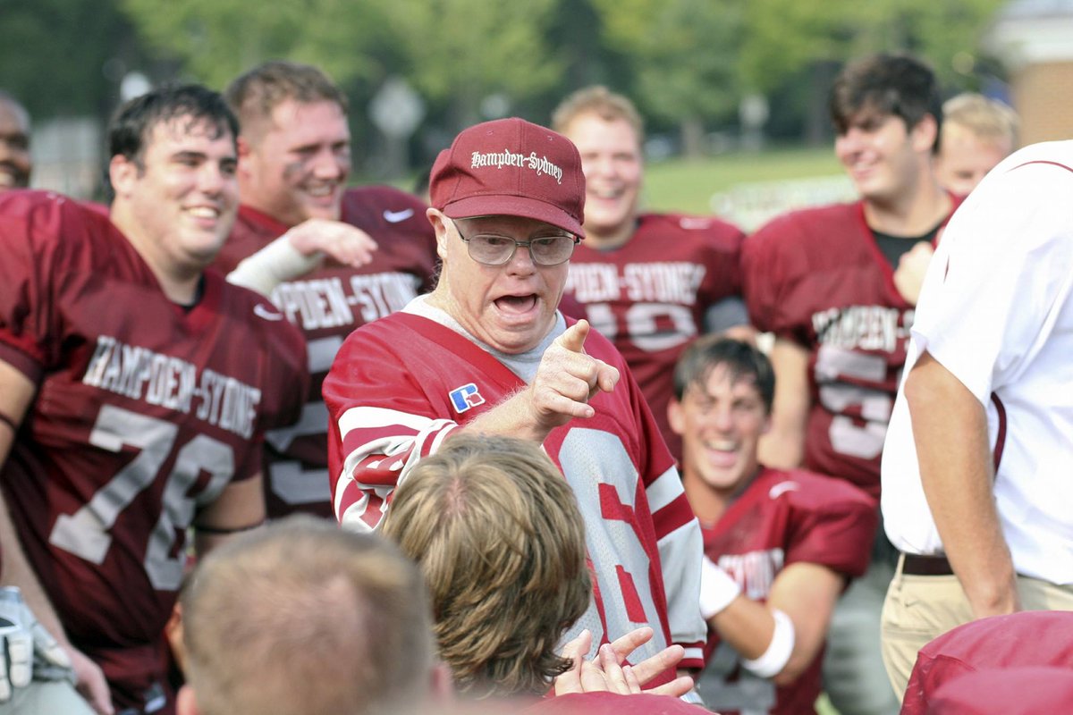 HSCathletics's tweet photo. Hampden-Sydney Football 🏈 Game Day 🐅
#Win1ForShorty
⏰ 1 pm
🆚 Averett University
📍 Lewis C. Everett Stadium
🎥 📊 📻 https://t.co/pBPRZIMke5 https://t.co/SHar1bSBdp