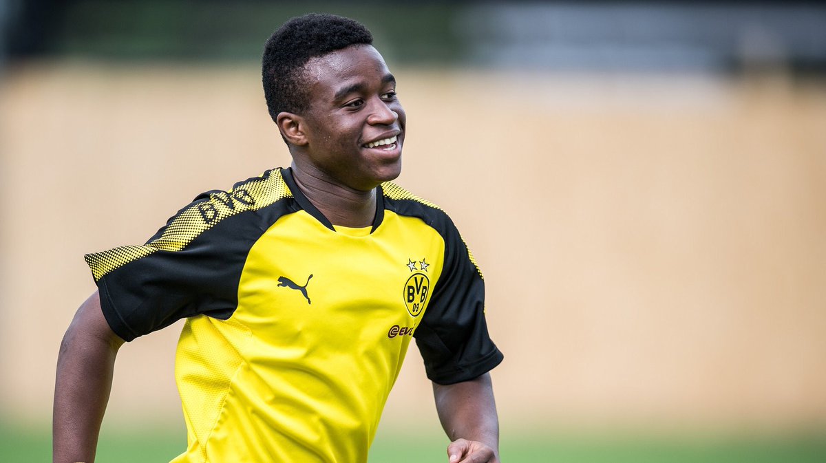 BorussiaPassion's tweet photo. Youssoufa Moukoko 💎
⚽️⚽️⚽️⚽️⚽️⚽️⚽️⚽️⚽️⚽️⚽️⚽️⚽️(13) goals in five games for the U17 side!
And he's only TWELVE years old! https://t.co/NwndjZjc30