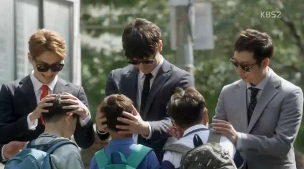 DIuXqfuUEAAdF1E.jpg:large