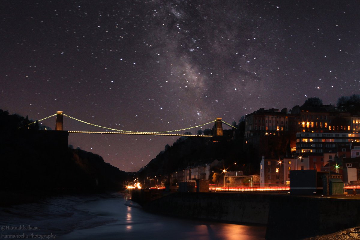 We put together a little playlist of what we are excited for 😘
open.spotify.com/user/chrisworm…