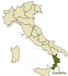 Olio2go's tweet photo. Discover Calabria! One more stop on the 2017 #GrandTour of Italy #KnowItaly #gotothetoe https://t.co/P1pL7EmpZ2 https://t.co/7oYc2CbTL6