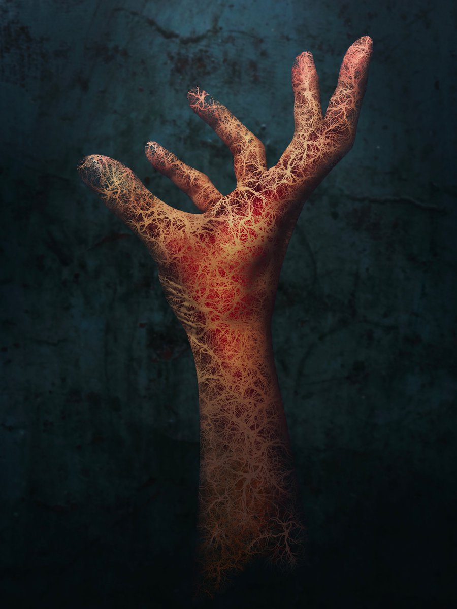 SurrealShiuan's tweet photo. 這個效果一直是我蠻喜歡的，也很適合用在電影人物題材上
#Photoshop #creative #hand #vein #composition #BoShiuan https://t.co/afJ9HGBnNw