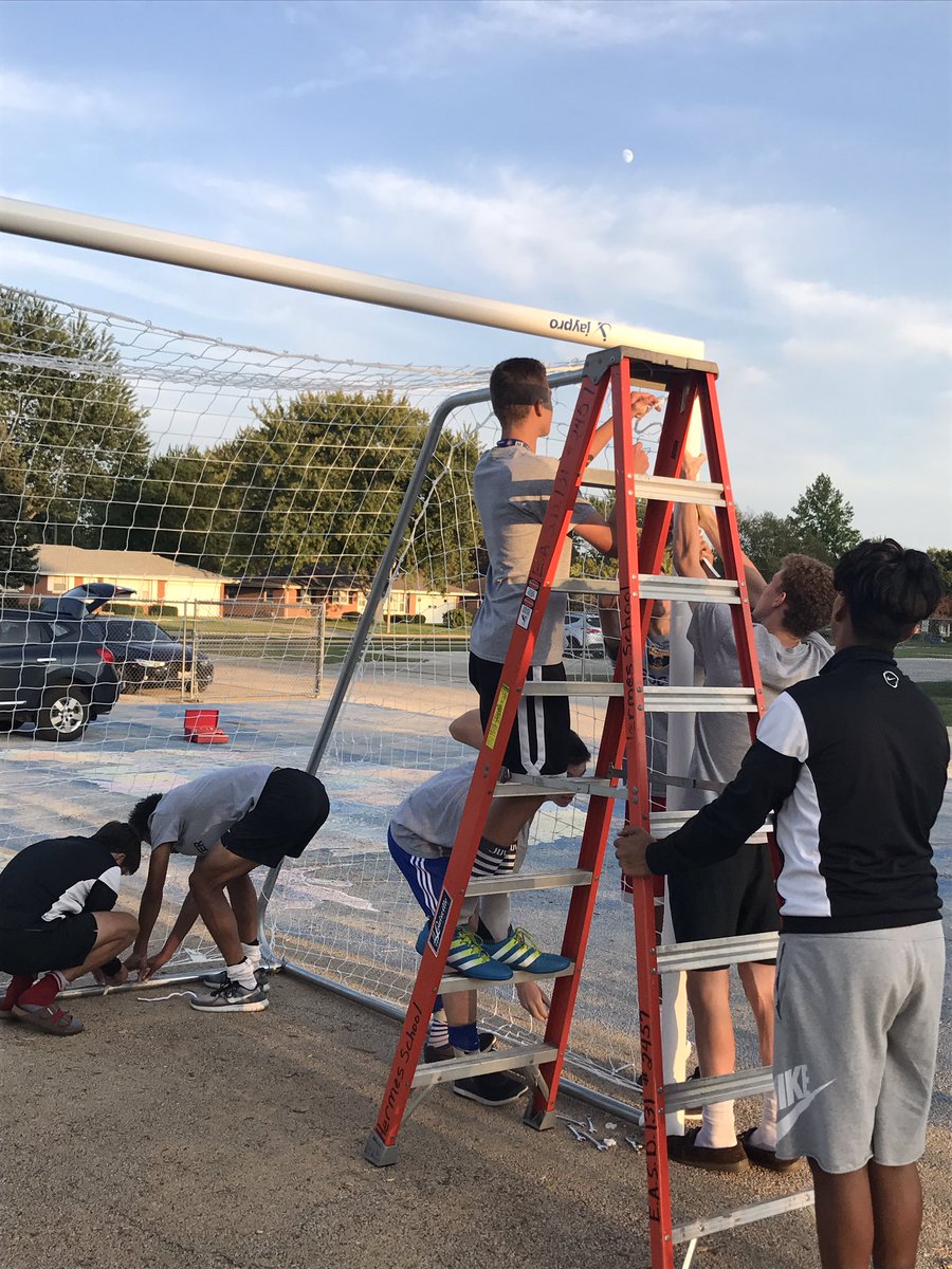 BoysMVSoccer's tweet photo. Varsity soccer constructing goals for Hermes Elementary in Aurora Awesome job donating your time and energy Friday Night #EverythingMatters https://t.co/YVN5g07GdA