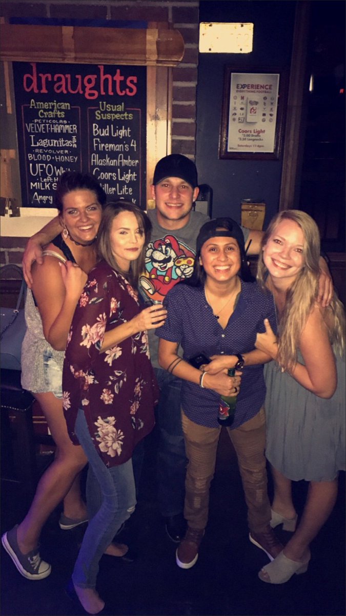 Mimosadaddyy's tweet photo. Last night was lit. Only missing my girl
#misterrich #shopsoflegacy #dallas
#didntthrowup https://t.co/67JG1bVVI7