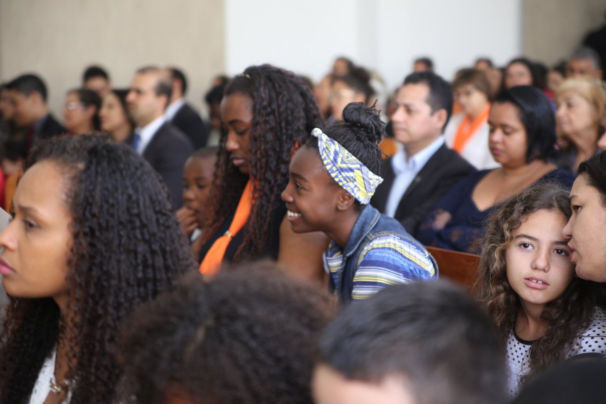 paulistaoeste's tweet photo. Inauguração #iasd #angelaRosa #franca #PaulistaOeste #adv7SP https://t.co/55tLHGu2QF