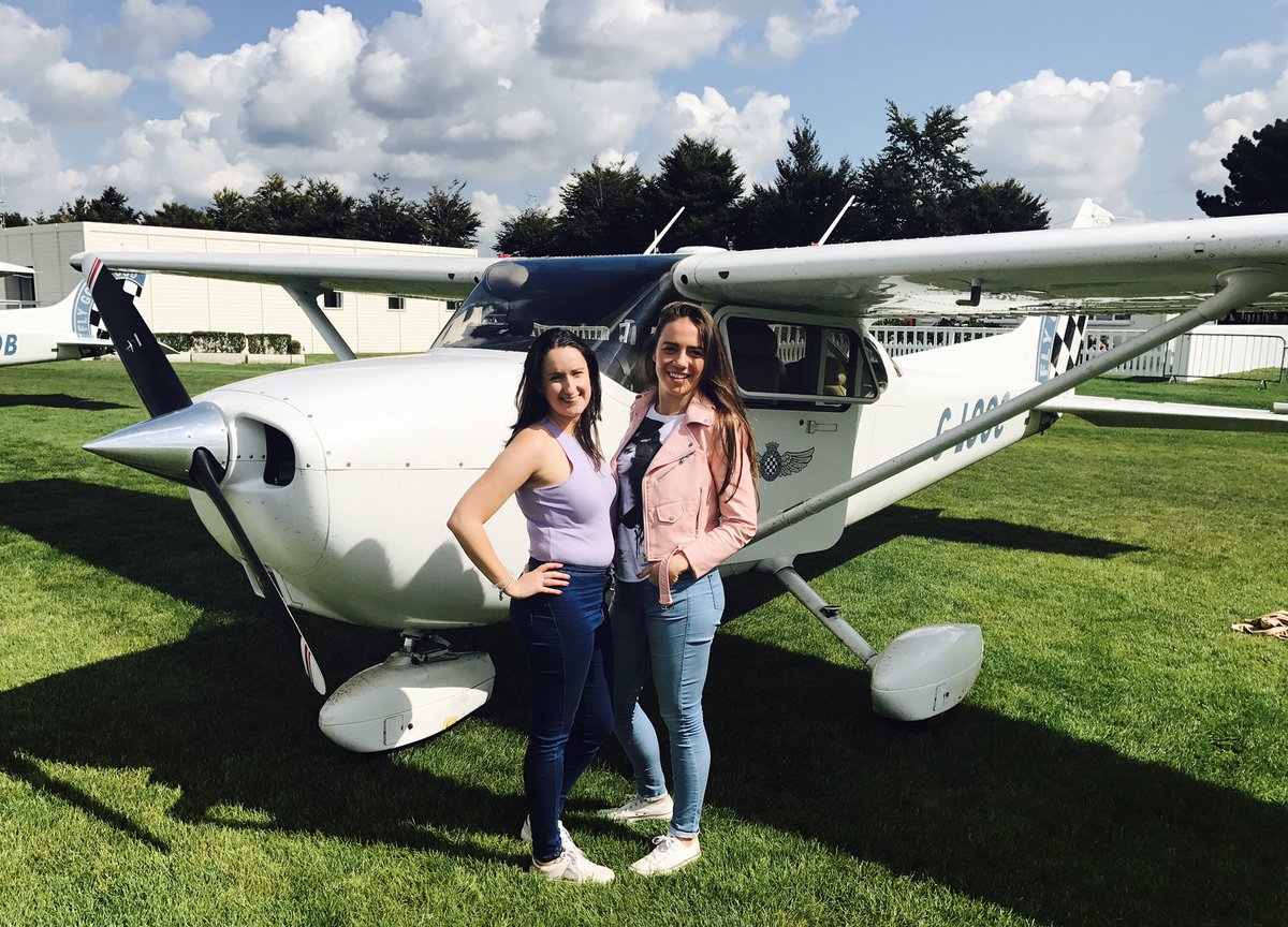 eventprofslive's tweet photo. We all ❤️❤️❤️❤️'d our flying experience @Goodwood_Estate today! Such an amazing team building activity! #eventprofs #eventprofslive https://t.co/9ziimU445j