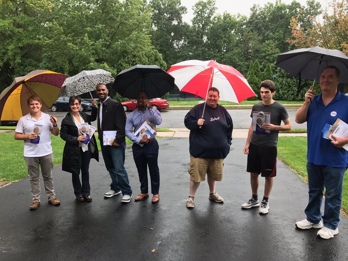Tanner4Va's tweet photo. Rain or shine, we're out talking to voters! Thank you to the incredible @JenniferBoysko and her team for joining us! #GameOnVA https://t.co/d52mM3ml6w