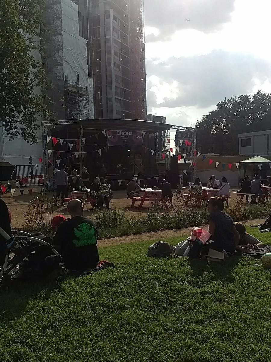 CeriPWilliams's tweet photo. #elefest17 who knew...festival in the middle of Elephant. @ElefestLondon superb https://t.co/2OWVMJf34c