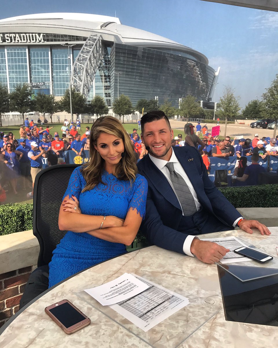 TimTebow____ tweet picture
