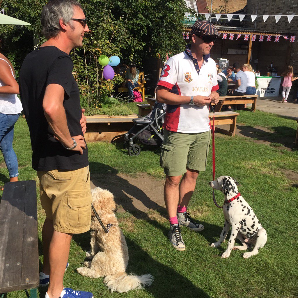 #dogshow contestants at <a href="/TheNorbitonKT2/">The Norbiton</a> 😍😍