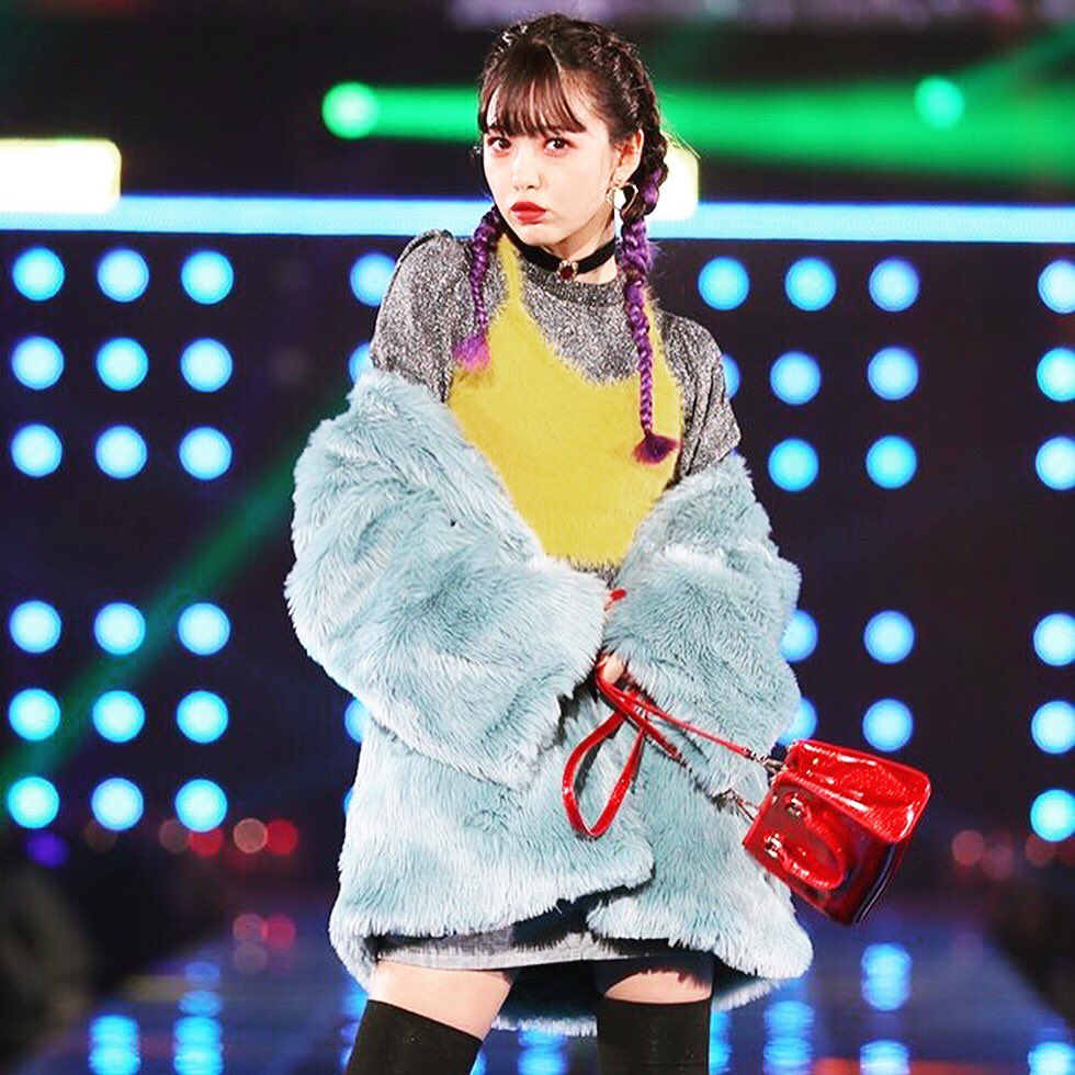 BE@RBRIKK 藤田ニコル atomosコラボ超10代　100個　新品未開封 ViVi 40th 2024 1月号 古畑星夏＆藤田ニコル表紙 - メルカリ