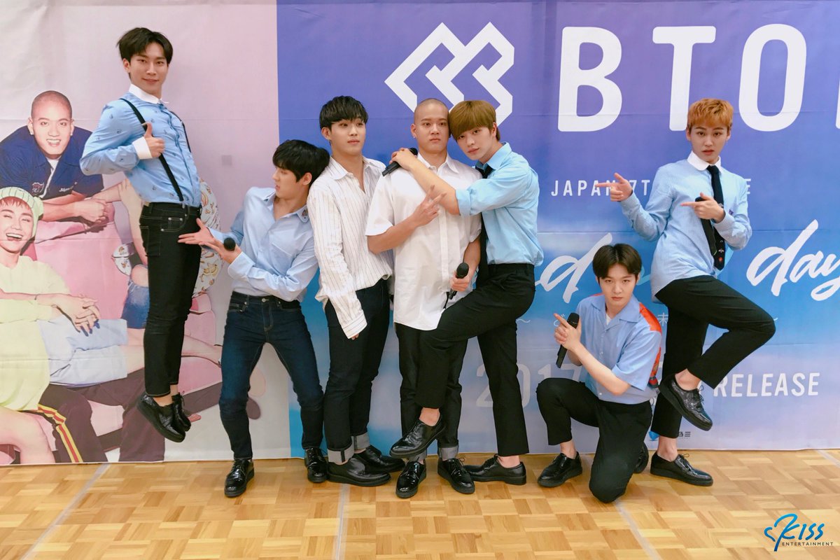 Btob Melody Japan メンバー集合写真です 明日はプロモーションイベント最終日 五反田tocメッセにて12 00スタート T Co Mholheb79z Btob 비투비 Brand New Days