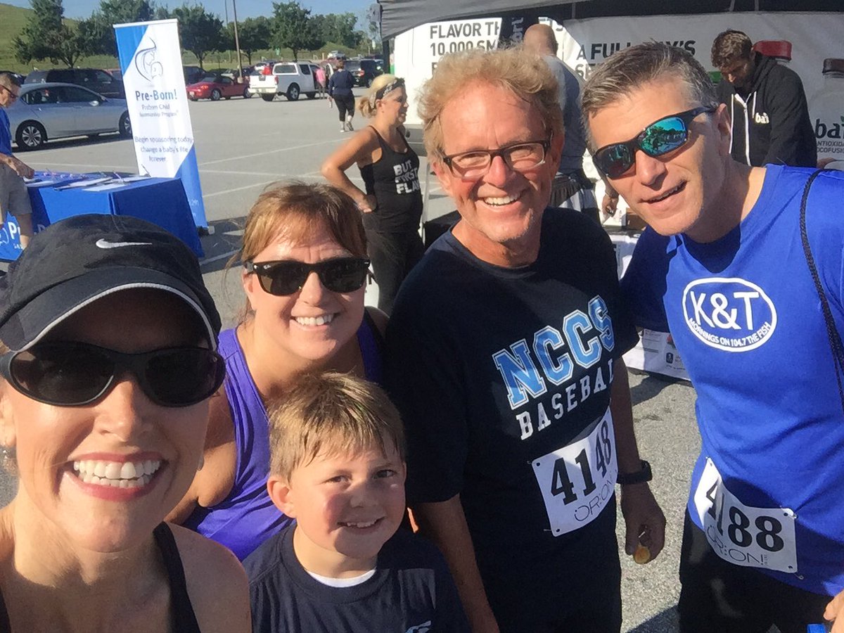 taylorscottbike's tweet photo. Such a fun 5K! ☀️💪 #CFATL @KevinAndTaylor @Fit_Kev @fit2dmax @CoachJim1024 https://t.co/fcUl8AEel4