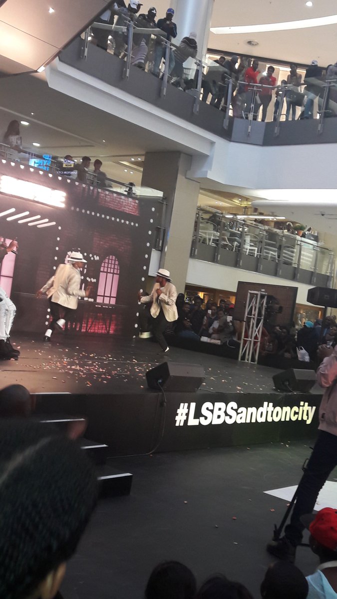 neocoolchick's tweet photo. #LSBSandtoncity  my vote goes to him https://t.co/EAEq1ThC70