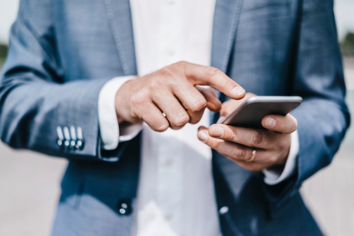 Woodbridge_Ins's tweet photo. Your Cell Phone Is 10 Times Dirtier Than a Toilet Seat. Here's What to Do About It: https://t.co/s4tPPe3Zux https://t.co/TRyLHzCdWs