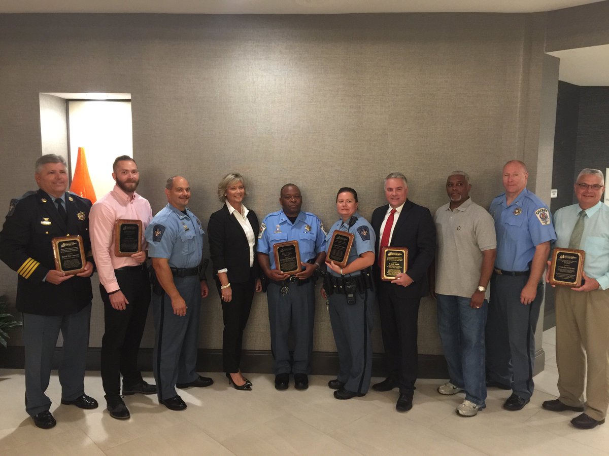firstsheriff's tweet photo. #SMCSO & @SMCPS_MD Recognized for Outstanding Commitment to Safety in Schools (@SMCPS_Safety) ->https://t.co/nbdODFITl2 https://t.co/GnlMdBryVS