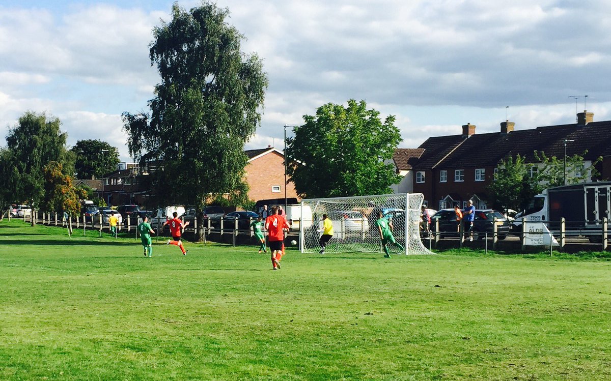 berkeleytownfc's tweet photo. *GOAL* 4-3! Superb work from @YoungNash12 sets up Dan Gaynor for his hat trick 🎩 https://t.co/gcKY9gI3V7