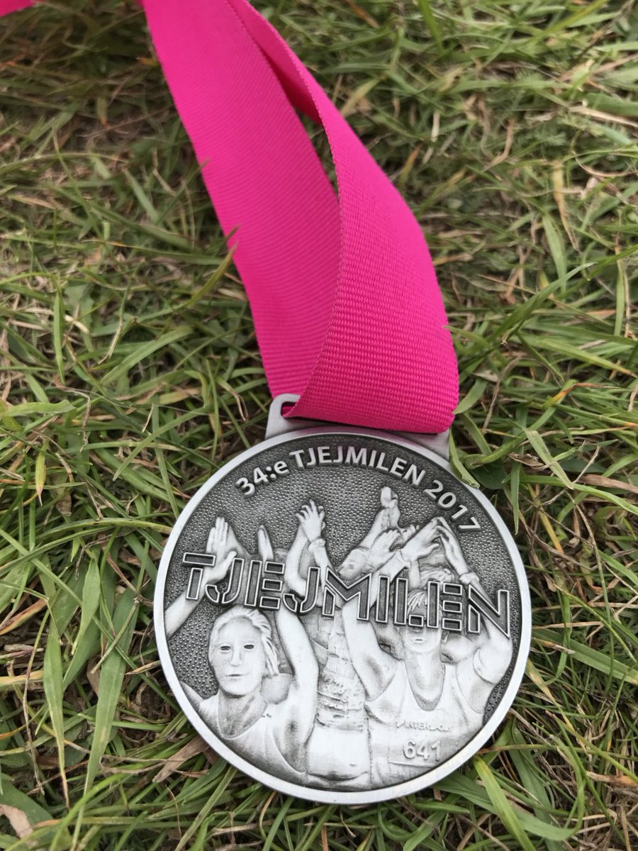 pernillaBredolt's tweet photo. Race rapport – Tjejmilen 2017 https://t.co/ui4YVTjT4W https://t.co/r94Qt4XKgE