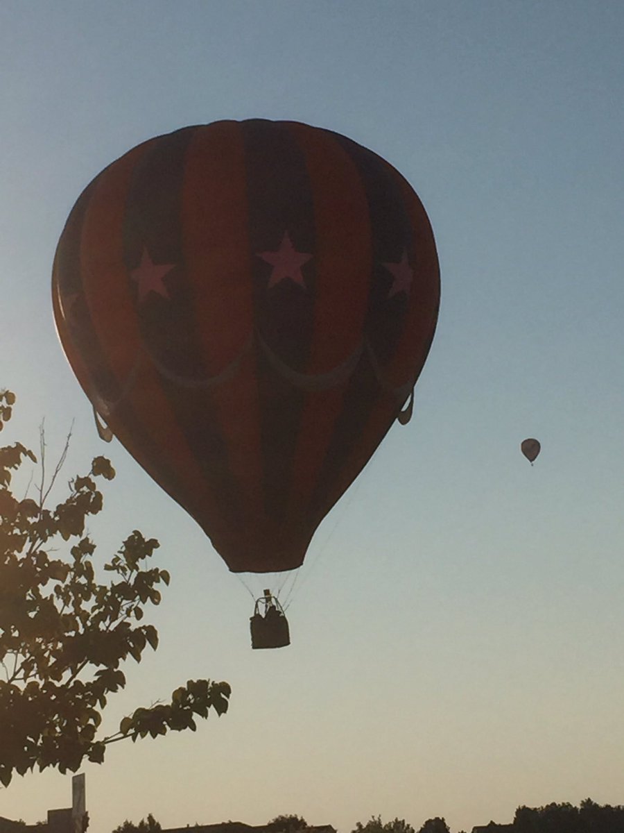 nosajmunson's tweet photo. The #LaborDayLiftOff Weekend is off to a great start! We chased & helped land Team Liberty's Balloon this Morning!
#CSLDLO #LDLO2017 https://t.co/1hikhdAjiq