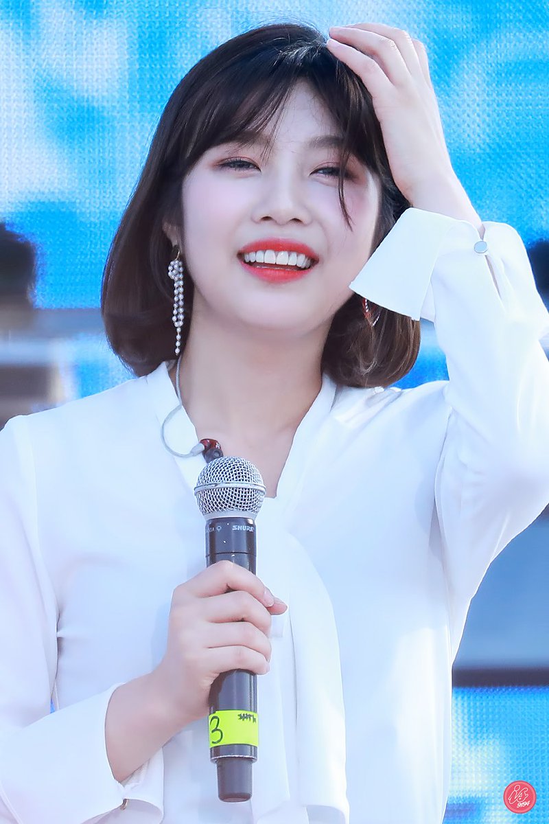 IS9194's tweet photo. Wish the best for you. ขอให้มีแต่สิ่งดีๆนะคะ 💚
#HappyJoyDay #수영아_태어나줘서_고마워 https://t.co/NXVOAtzpay