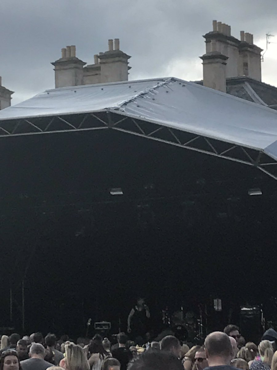 Markdj1976's tweet photo. @RadioArlene I spy with my little eye 😂😂😂#midstock2017 https://t.co/4z86MUfqZT