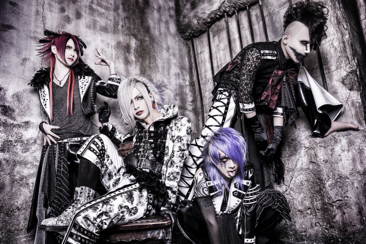 V_ROCK161123's tweet photo. 【DAYDALA】
アーティスト写真公開!
#DAYDALA #visualkei https://t.co/D0Z4lnY4hC