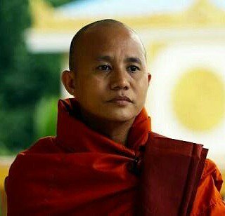 Nueqie's tweet photo. Wanted
@jokowi @temen_BangPepen @GunRomli @Banser99Garuda @TNI_AL @DivHumasPolri @TheMyanmarTimes @naypyidawpost @FrontierMM 
#SaveRohingya https://t.co/9yzQySFwlk