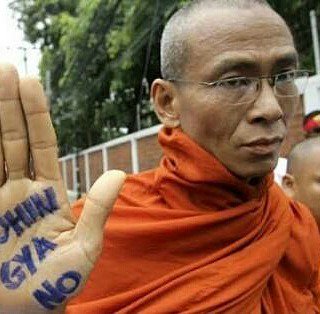 Nueqie's tweet photo. Wanted
@jokowi @temen_BangPepen @GunRomli @Banser99Garuda @TNI_AL @DivHumasPolri @TheMyanmarTimes @naypyidawpost @FrontierMM 
#SaveRohingya https://t.co/PXVz8S8H9V
