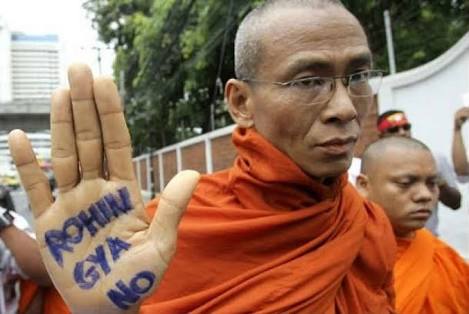 Nueqie's tweet photo. Wanted
@jokowi @temen_BangPepen @GunRomli @Banser99Garuda @TNI_AL @DivHumasPolri @TheMyanmarTimes @naypyidawpost @FrontierMM 
#SaveRohingya https://t.co/o1KyzSG8Dx