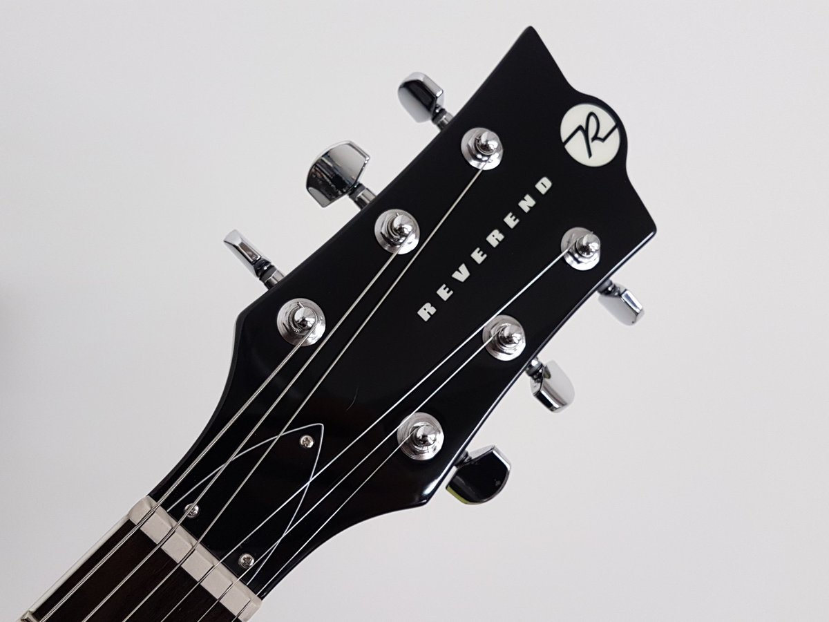 merchymusic's tweet photo. #limitededition Korina Burst @ReverendGuitars #BobBalch of @fumanchuband signature guitar
https://t.co/IldMOzDew0 https://t.co/X6P1e9JUeX