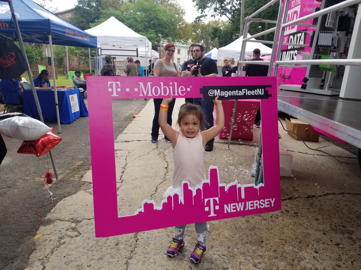 TMobileTruckNJC's tweet photo. #gettingoutofthered welcome to the family! https://t.co/owcKR70Hs8