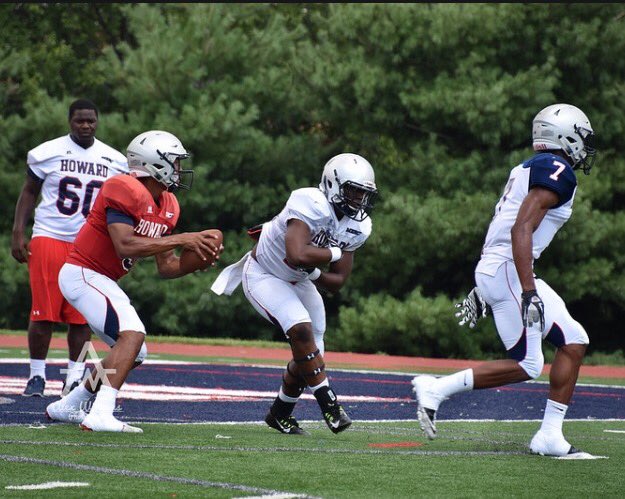 AveBabyReaper's tweet photo. It's Gameday my first collegiate game ๐ฟ๐ฅ...LD lurking through me u know that's a scary sight ๐ฏ๐๐พ๐ #LongLiveLD #1Love #3Federal https://t.co/6Hin5OXxy9