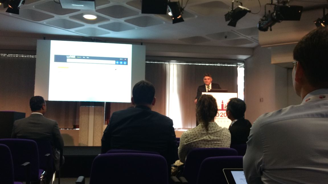 TheDigestiveIn's tweet photo. @DrMuffi presenting on - Is BMI an obsolete metric? #IFSO2017 #London #DigestiveHealthInstitute #DrMuffi #bodymassindex #BMI https://t.co/tX067Yy43W