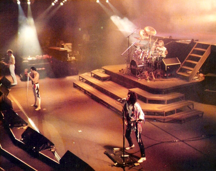 brianmaycom's tweet photo. On 2 Sept 1984 - @QueenWillRock played 2nd of 2 nights Birmngham @TheNEC. Pictured during #TheWorks tour https://t.co/CcNtV1fI0b