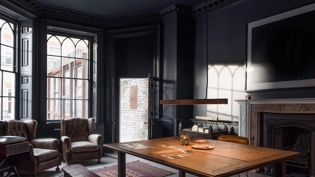 HighparDigital's tweet photo. TheSTStyle : Style it dark: A home for art lovers https://t.co/gfAkSEyJvd #STYLEinteriors … https://t.co/u9OfSx8xEg) https://t.co/5gJgaOHqOP
