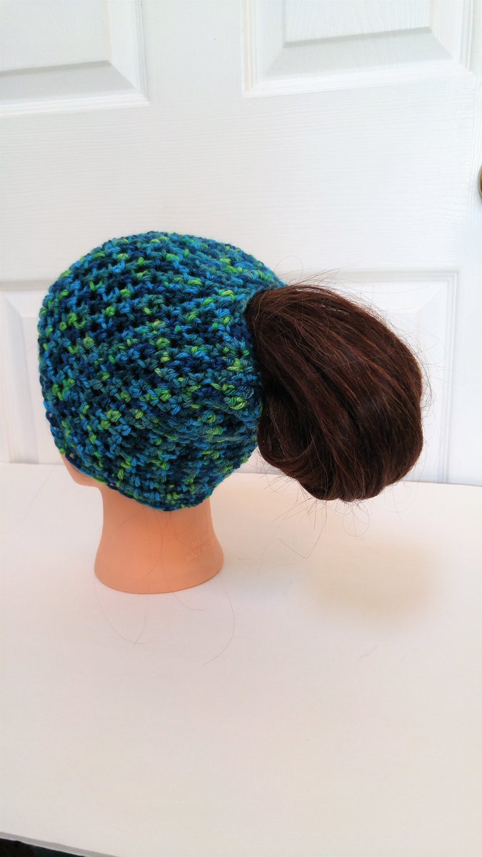 ResellerPassion's tweet photo. Messy bun beanie pattern 15% off until Monday. https://t.co/YGc5pSjUf6 #messybunbeanie #messybunhat #messybunpattern #crochetpattern https://t.co/9P9muOHgU3