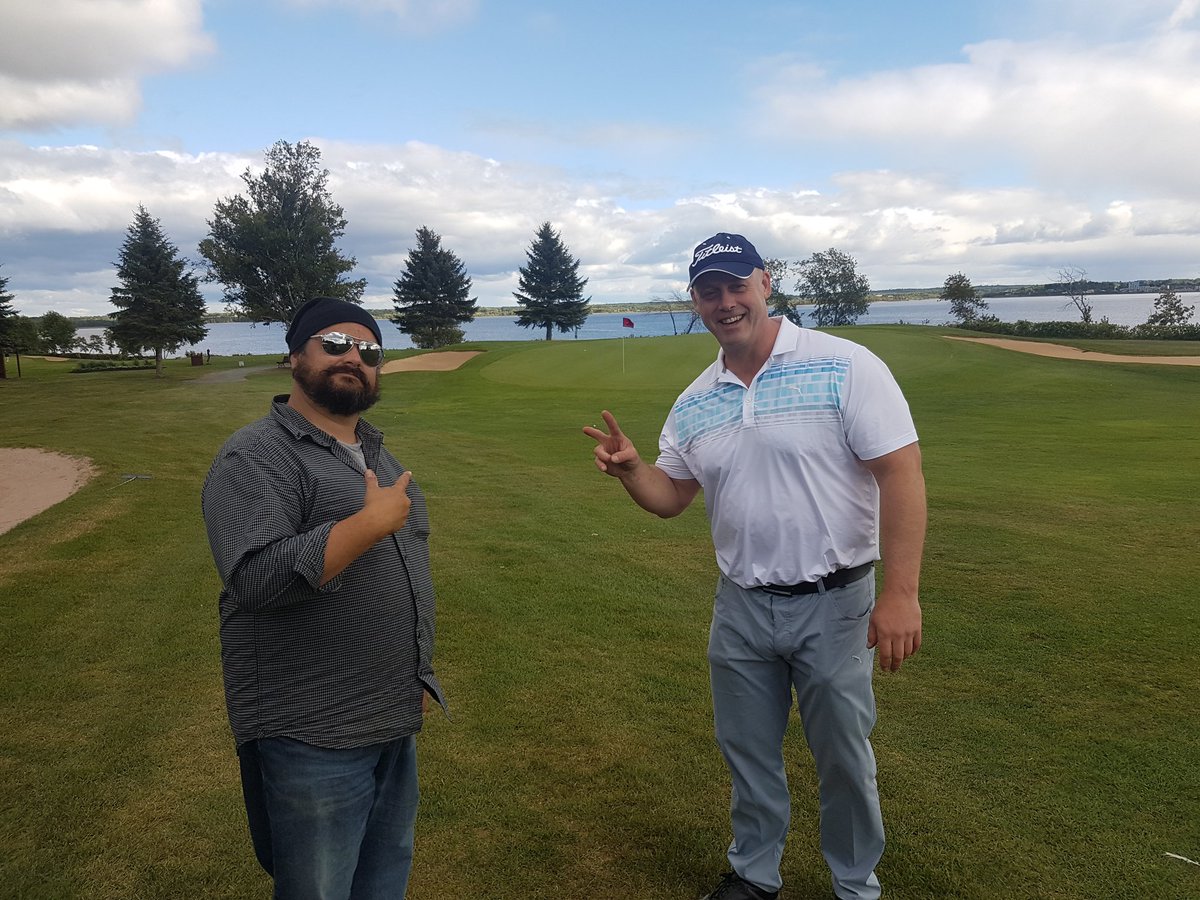 NBFatDog's tweet photo. #LongWeekend #Golf #GoingForEagle #NoParsYet #BathurstNB #GotaBirdie #BringYourPurseEthel #GowanBrae https://t.co/dl8BsBOxgt
