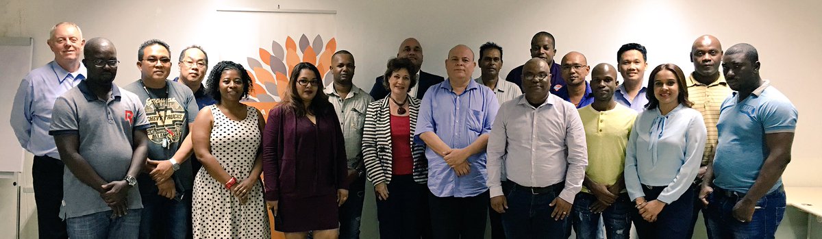 21 van 23 deelnemers geslaagd voor hun beroepsopleiding bij Scientia Suriname. 
Ondersteund door Beccaria Waddinxveen! Gefeliciteerd!