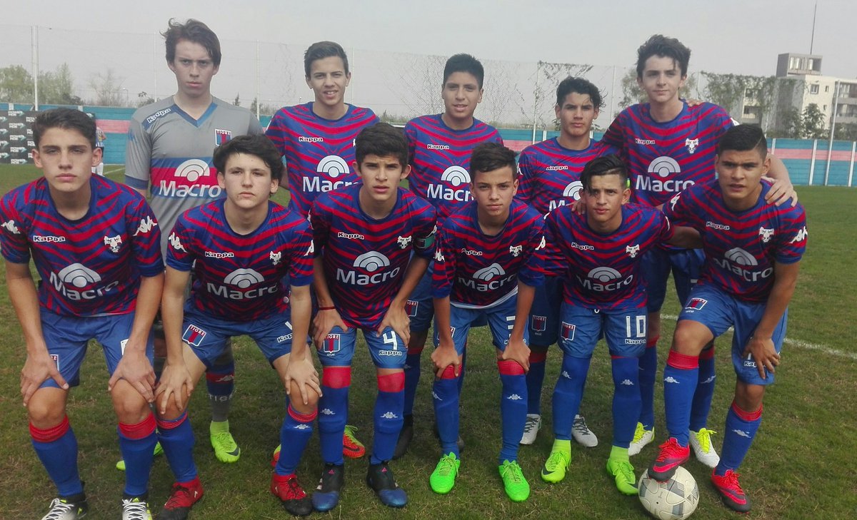 TigreJuveniles's tweet photo. #INFERIORES | Fotos #9na #TigrevsGodoyCruz https://t.co/zcRiACtzIJ